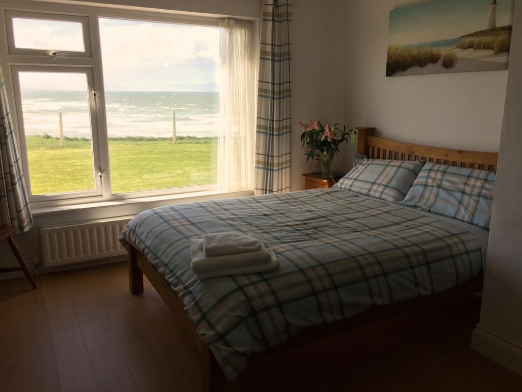 O'Neill'S Bed&Breakfast Ballyheigue Exterior photo